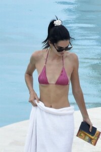 kendall-jenner-in-a-bikini-07-27-2019-2.jpg