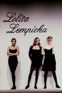 lolita-lempicka-fw-1990-7.thumb.jpg.aba8aa4b357cac54a6260e58cc8fb2f1.jpg