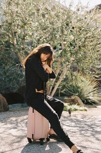 Yara Khmidan - eberjey24.jpg