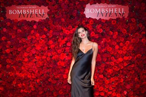 [a73c4a3980bb4317be4511f38f254cc2] Victoria's Secret Fragrance Launch Party.jpg