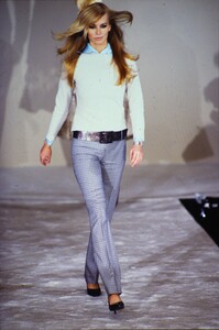 2013698231_marc-jacobs-fw-1995-niki-taylor(4).thumb.jpg.3a2539ababb743a8209fb65a10cf880d.jpg