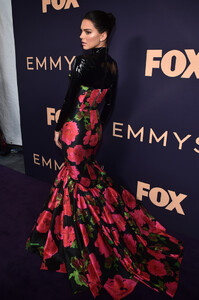 Kendall Jenner attends the 71st Emmy Awards at Microsoft Theater on September 22, 2019 in Los Angeles, California. 1.jpg