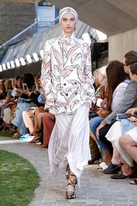 Meghan Roche Roland Mouret Spring 2020 RTW LFW 2.jpg