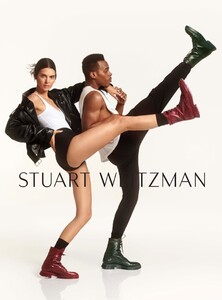Kendall-Jenner-Stuart-Weitzman-SWStrength-Campaign03.jpg