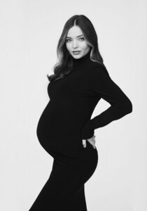 NM-Miranda-Kerr-Marie-Claire-AU-2019-06.thumb.jpg.dbd83bb1e9d106d64934b5f920c95ac4.jpg