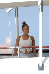 jennifer-lopez-in-a-swimsuit-on-a-yacht-in-saint-tropez-09-03-2019-19.jpg