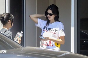 kendall-jenner-takes-her-ferrari-in-for-a-service-in-beverly-hills-09-03-2019-2.jpg