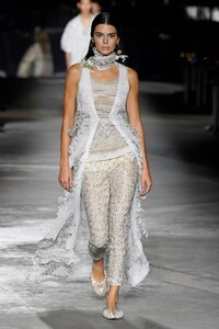 kendall-jenner-walks-missoni-show-in-milan-09-21-2019-5.jpg