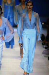 1212956929_christian-dior-ss-1996-niki(4).thumb.jpg.4638d7767f5e5b0acfcc0a5ac30443f6.jpg