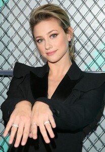 lili-reinhart-kate-somerville-clinic-celebrates-15-years-on-melrose-in-la-4.jpg