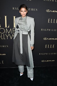 zendaya-elle-s-2019-women-in-hollywood-event-5.jpg