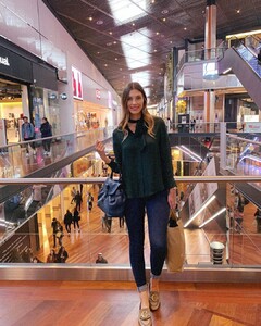 71509696_491930811662425_1605424417175986416_n (3).jpg