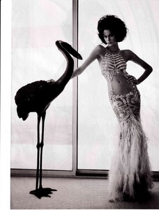 Harper's Bazaar US - 2004 04 - 044.jpg