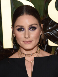 406717681_OliviaPalermo2019WWDHonorsrMg9Jgr1WARx.thumb.jpg.5223ddde3863784a3f68fb55ce11d3e0.jpg