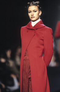 686908557_Lanvin1993WomenRTW80.thumb.jpg.b67845f4f173bea0edbc48cc5dfbc5e1.jpg