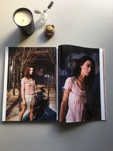 Vogue-UK-March-1999-Amber-Valetta-_57 (3).jpg