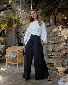 Terrazzo-Wide-Leg-Pant-black-taffeta_2.thumb.jpg.fb7ba890be68684a9ae32ef22e1f4d17.jpg