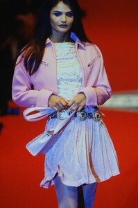 versace-hc-fw-1991.thumb.jpg.cc8754812fa1afb19bd9e46781c6cb02.jpg