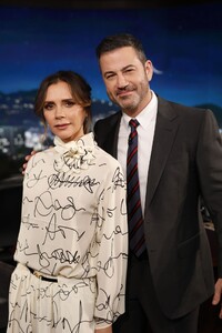 victoria-beckham-jimmy-kimmel-live-11-19-2019-3.jpg