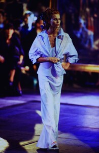 1128467143_john-galliano-ss-1996(6).thumb.jpg.aba0b7052402ca7d958dc46658d77c1b.jpg