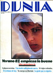 1427050467_RobynMacKintosh-SpanishDUNIAmagazine253WeekfromJune22thtoJuly5th1987byClausWickrath.thumb.jpg.e4337dcd38ba6a53f685f02fb4b9a5ea.jpg