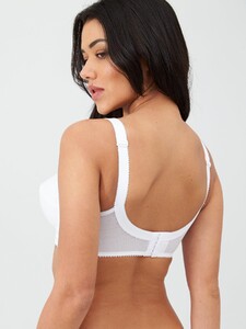 P7HLV_SQ3_0000000013_WHITE_MDb (1).jpg