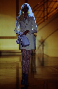 188100773_versace-hc-fw-1994(16).thumb.jpg.8f0c0549bfedfa7e1dc46a67ceda2ed2.jpg