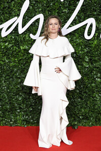       sil 021219BZNimage109.jpg