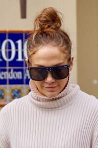        jlo301219BZNimage1.jpg