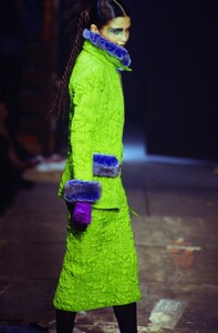 966242277_JeanPaulGaultier1995Fall(1).thumb.jpg.ed370b007712e65a89844bc70e4ed2a8.jpg