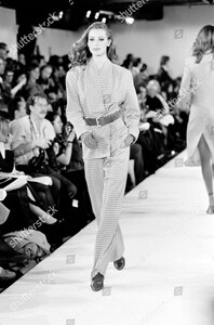 michael-kors-fall-1992-ready-to-wear-fashion-show-new-york-shutterstock-editorial-10453771ba.jpg