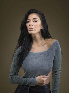 nicole-scherzinger-photoshoot-december-2019-0.jpg