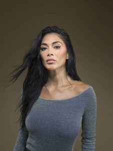 nicole-scherzinger-photoshoot-december-2019-3.jpg