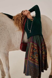 00023-Etro-Pre-fall-2020-credit-Cedric-Buchet.thumb.jpg.bffb62597d910604d36c0fbaea7a9790.jpg