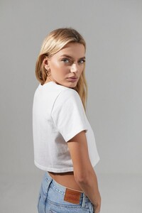 Urban Outfitters_01.01.2020_17_33_003.jpg