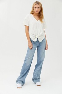 Urban Outfitters_01.01.2020_17_33_046.jpg