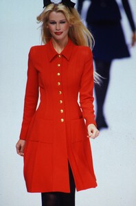 1352636300_chanel-hc-fw-1994(17).thumb.jpg.b13718c4d43dae7743f1ffc5e7d8e698.jpg