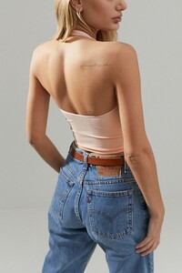 Urban Outfitters_01.01.2020_17_33_008.jpg