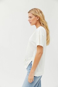 Urban Outfitters_01.01.2020_17_33_044.jpg