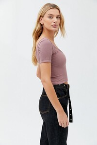 Urban Outfitters_01.01.2020_17_33_025.jpg