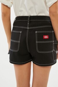 Urban Outfitters_01.01.2020_17_33_032.jpg