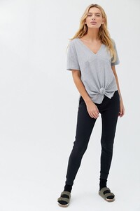 Urban Outfitters_01.01.2020_17_33_051.jpg