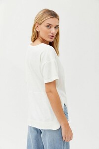 Urban Outfitters_01.01.2020_17_33_047.jpg