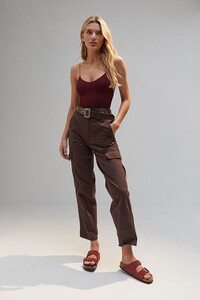 Urban Outfitters_01.01.2020_17_33_014.jpg