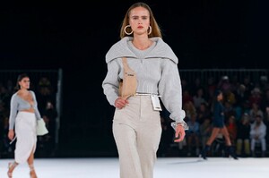 Jacquemus-Menswear-FW20-Paris-6658-1579370343.thumb.jpg.600015299d0ec39d88104643afa6c006.jpg