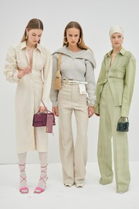 backstage-defile-jacquemus-automne-hiver-2020-2021-paris-coulisses-27.thumb.jpg.d9a108fa52d050033bcee0d6ccdd766f.jpg