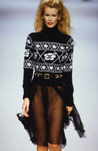 chanel-fw-1995 (33).jpg
