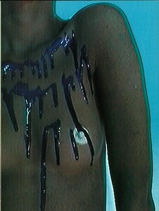 ARCHIVIO - Vogue Italia (December 2001) - Glow Up - 015.jpg