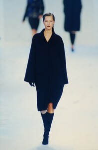 1589561937_loewe-fw-1999(2).thumb.jpg.baf6d7d6f6887d796b20877b0aec9dde.jpg