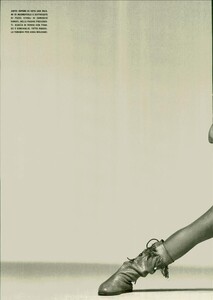 ARCHIVIO - Vogue Italia (May 2004) - An Exotic Touch - 003.jpg